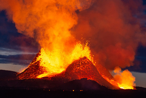 Geldingadalir Volcano cone covered in fresh lava